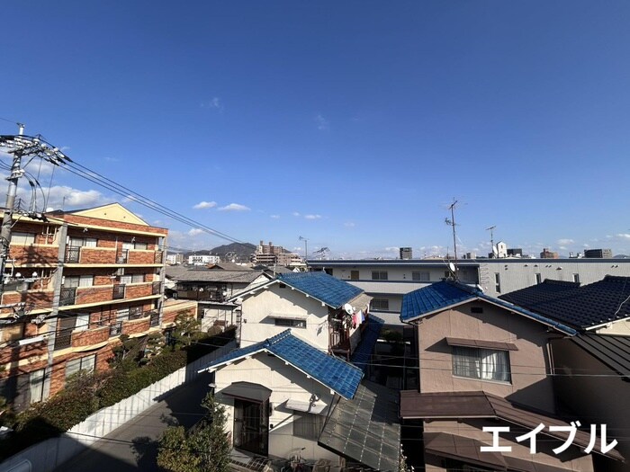 物件内観写真22　(室内からの展望)