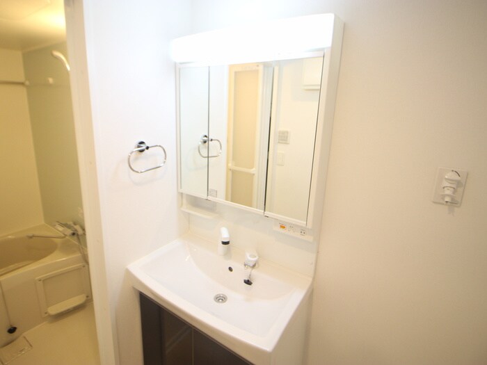 物件内観写真10　(洗面)
