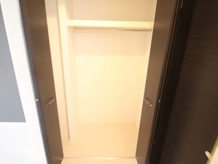 物件内観写真13　(収納)