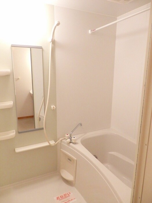 物件内観写真11　(バス／シャワールーム等)