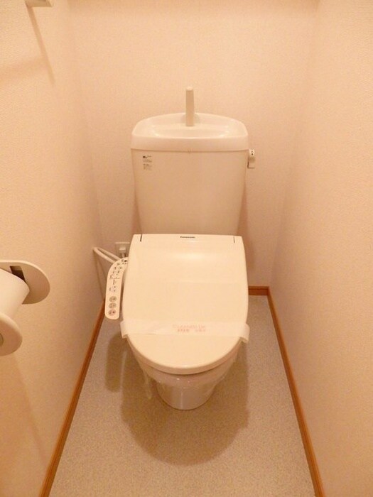 物件内観写真13　(トイレ)