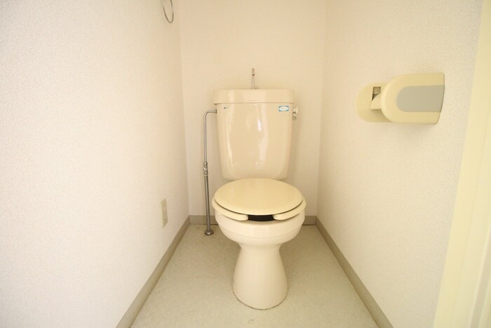 物件内観写真10　(トイレ)