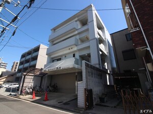 マル井ビル外観写真