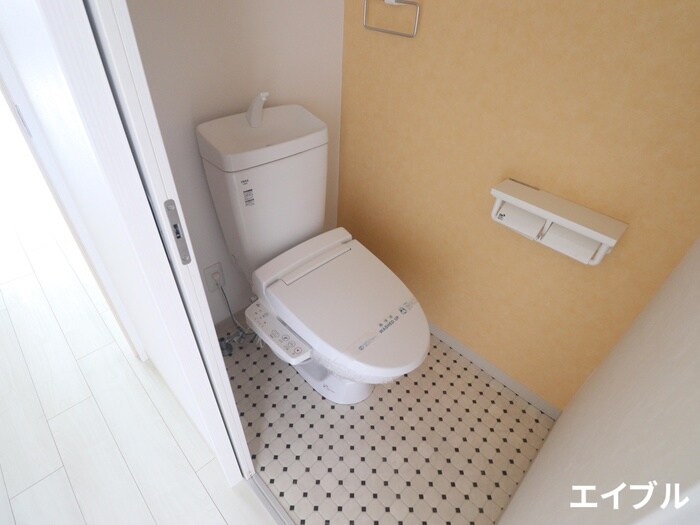 物件内観写真11　(トイレ)