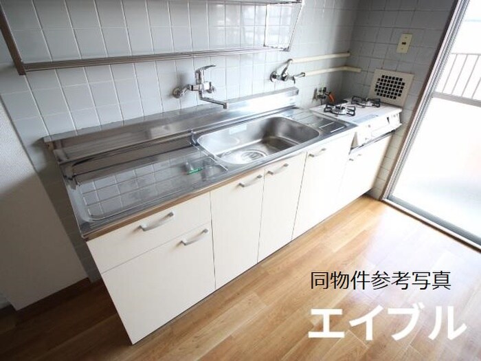 物件内観写真8　(キッチン)