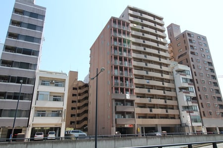 プロヴァンス宝町外観写真