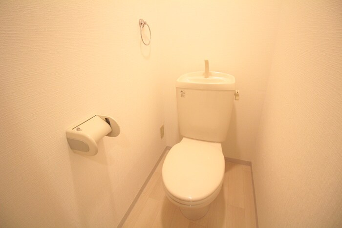 物件内観写真10　(トイレ)