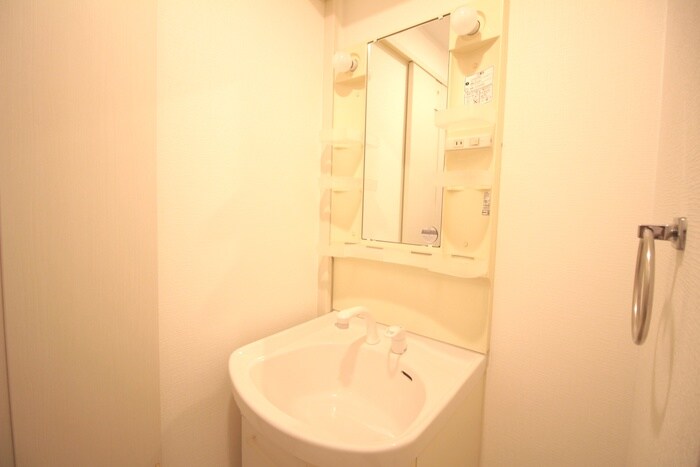 物件内観写真11　(洗面)