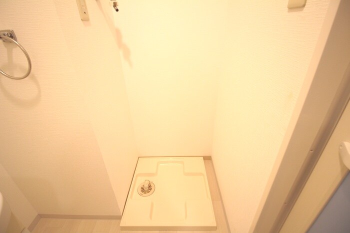 物件内観写真22　(洗濯機置場)