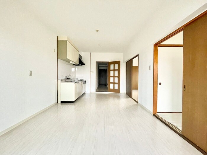 物件内観写真7　(居室)