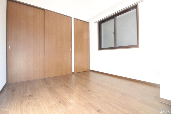 物件内観写真18　(居室)