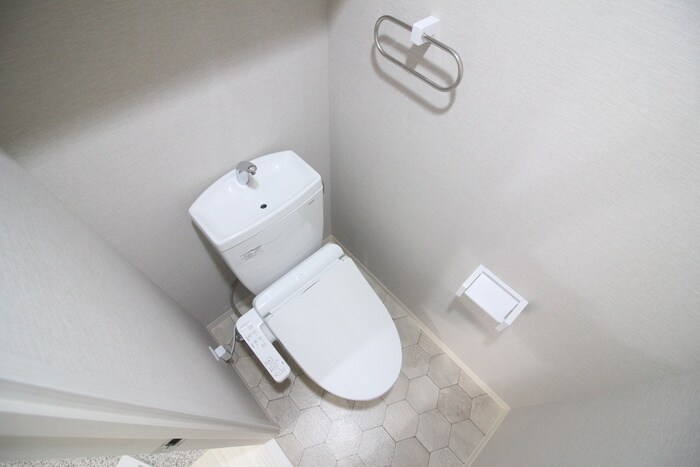 物件内観写真10　(トイレ)