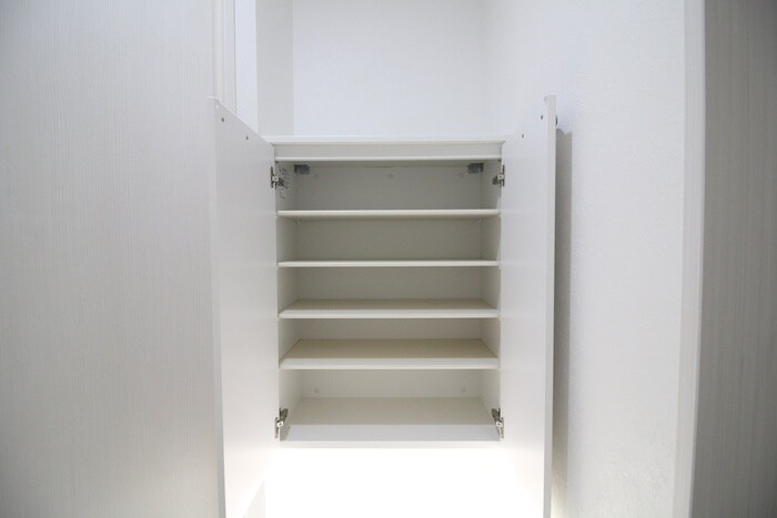 ルービンス宇品神田の靴箱