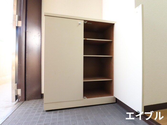 物件内観写真11　(靴箱)