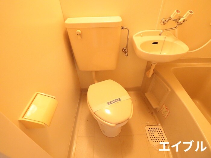 物件内観写真12　(トイレ)