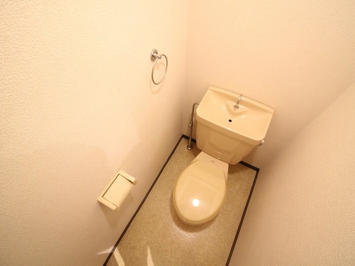 物件内観写真7　(トイレ)