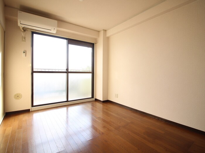 物件内観写真14　(居室)