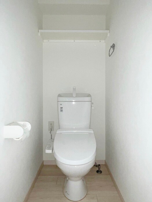 物件内観写真10　(トイレ)