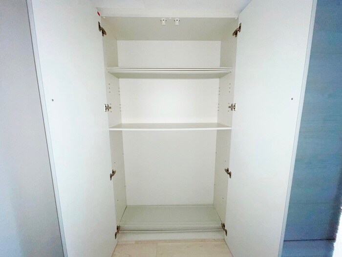 物件内観写真12　(靴箱)
