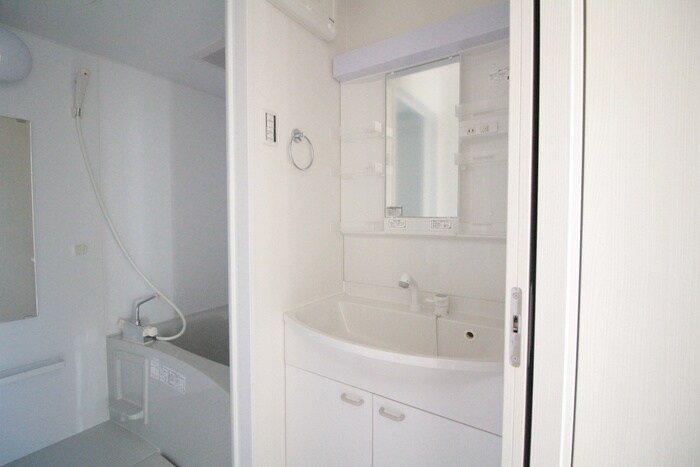 物件内観写真10　(洗面)