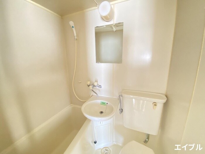 物件内観写真11　(洗面)