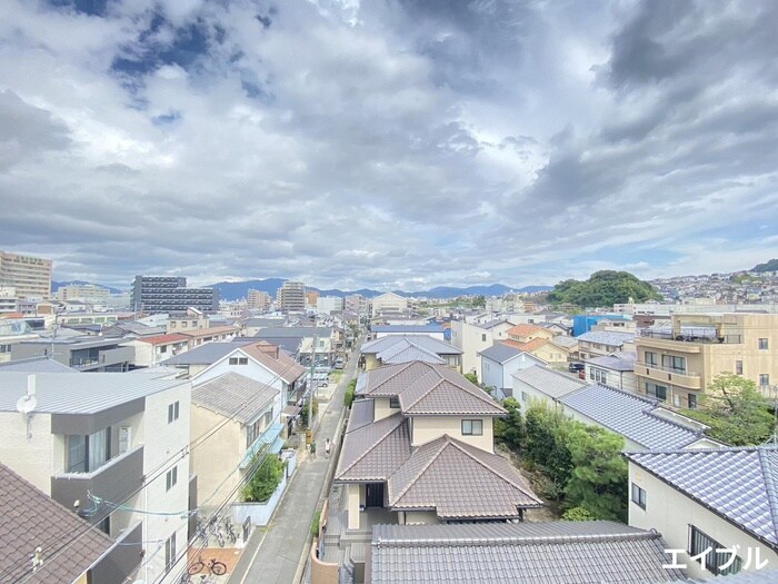 物件内観写真14　(室内からの展望)