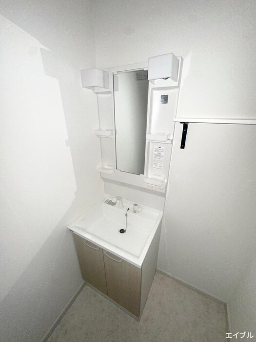 物件内観写真11　(洗面)