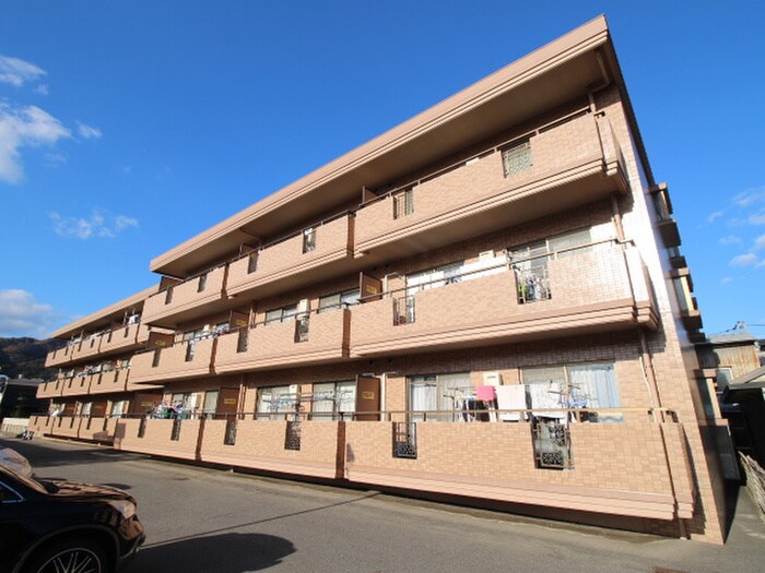 物件外観写真6　(外観写真)