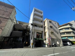 COLORS.BLD十日市外観写真