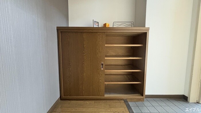 物件内観写真16　(靴箱)