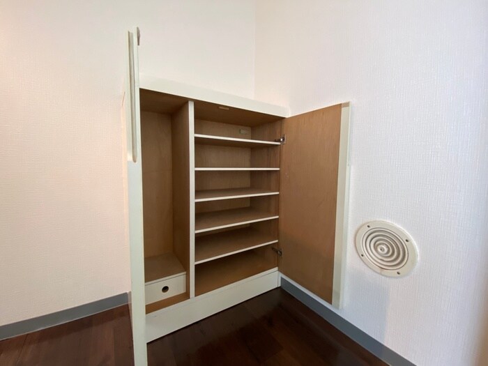 物件内観写真17　(靴箱)