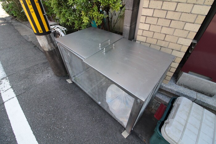 物件外観写真4　(建物設備)