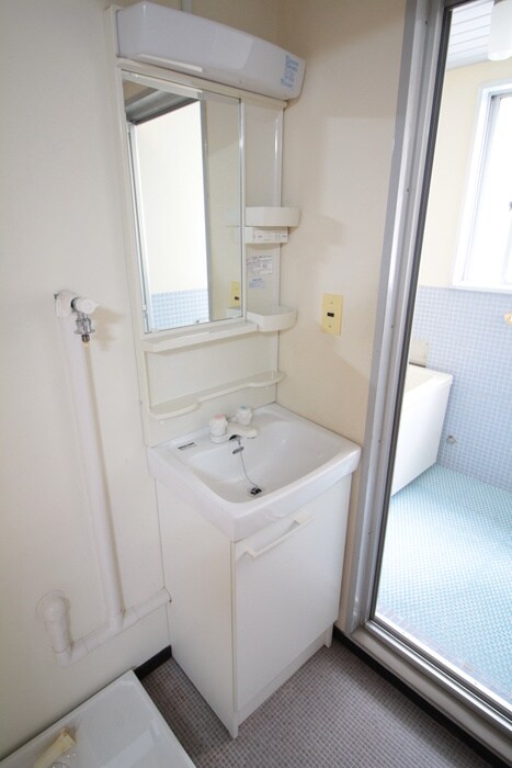 物件内観写真11　(洗面)