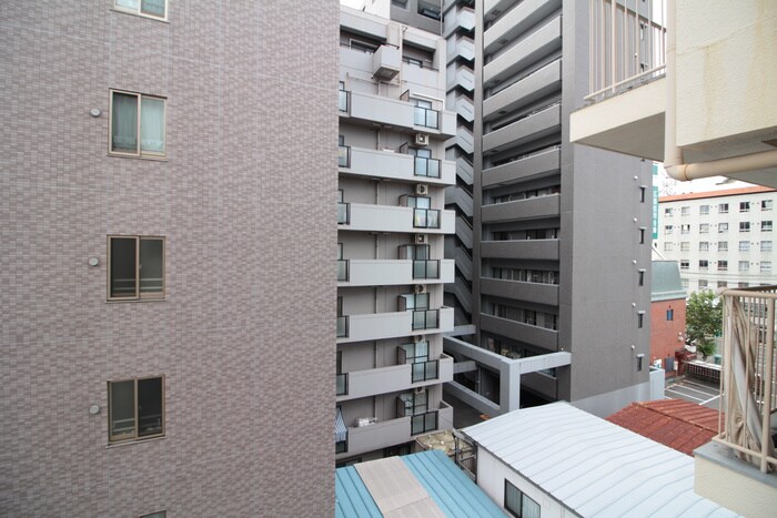 物件内観写真15　(室内からの展望)