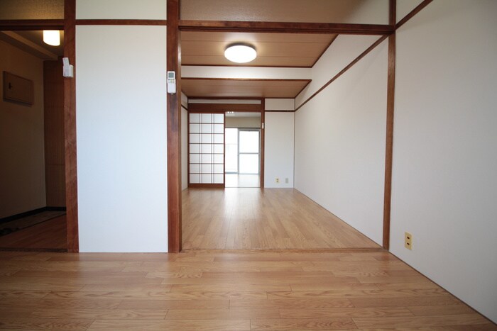 物件内観写真21　(居室)