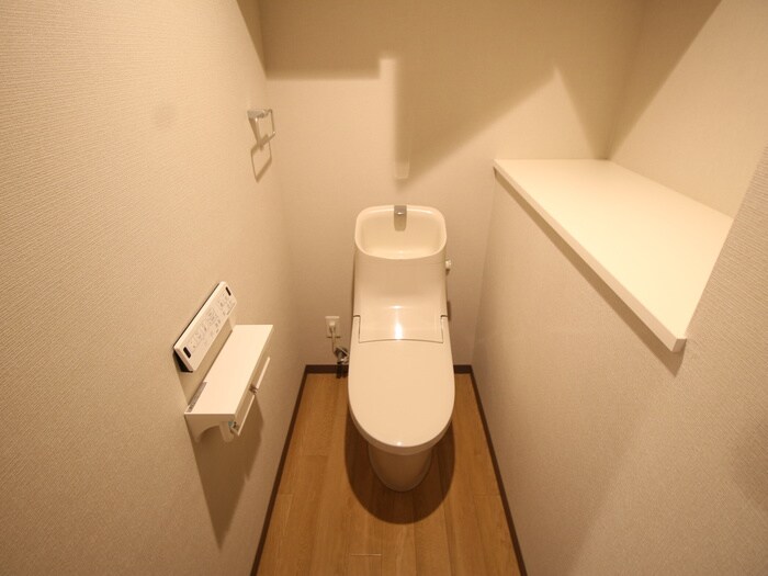 物件内観写真10　(トイレ)