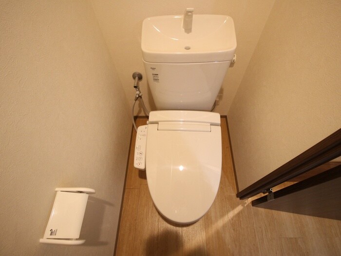 物件内観写真10　(トイレ)