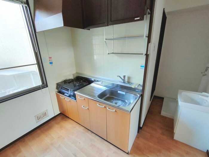物件内観写真8　(キッチン)