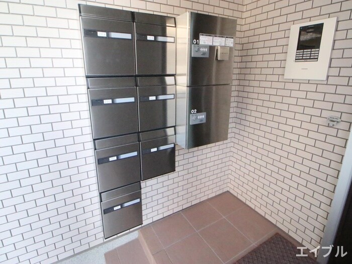 物件外観写真4　(建物設備)