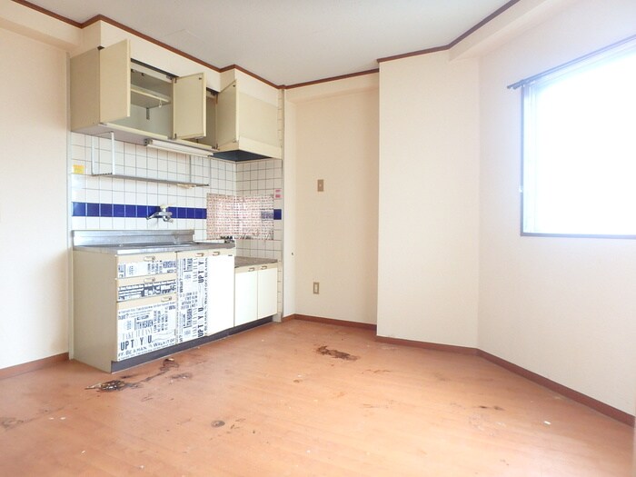 物件内観写真5　(居室)