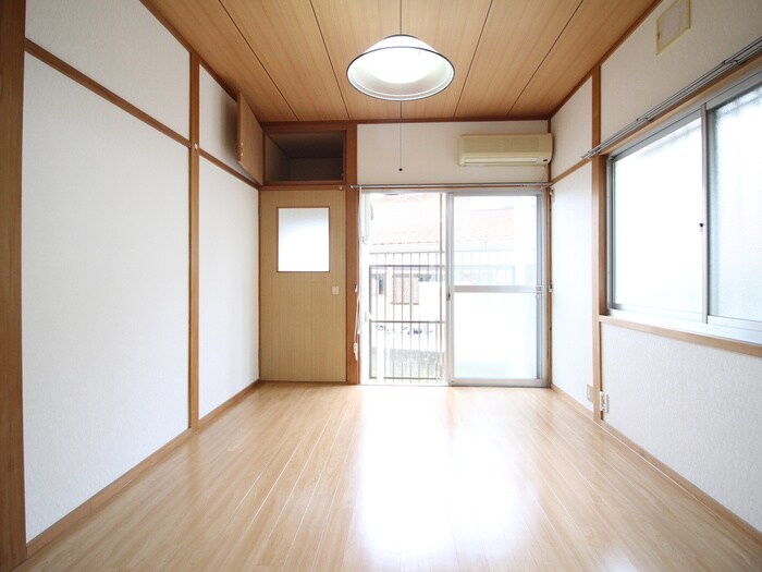 物件内観写真7　(居室)