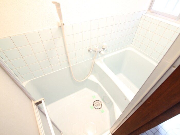 物件内観写真12　(バス／シャワールーム等)