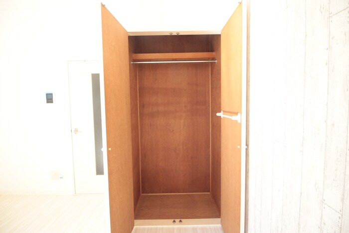 物件内観写真12　(収納)