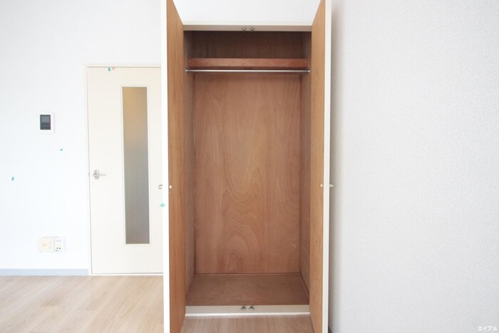 物件内観写真12　(収納)
