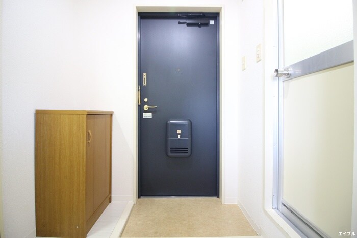 物件内観写真15　(玄関)