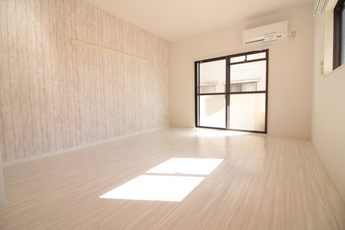 物件内観写真18　(居室)