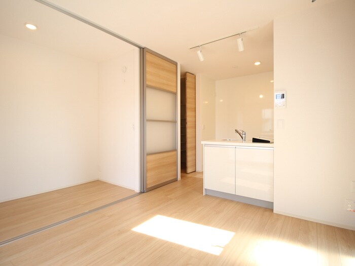 物件内観写真7　(居室)