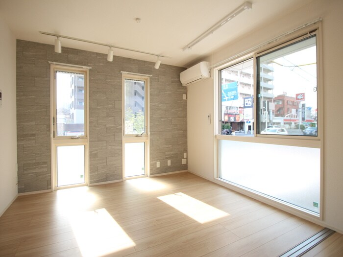 物件内観写真18　(居室)