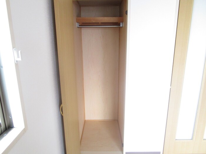 物件内観写真13　(収納)