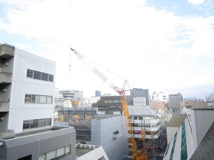 物件内観写真16　(室内からの展望)